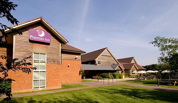 Exterior at Premier Inn Tewkesbury showing gardens